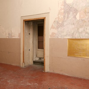 Installation View: »Danh Vo/Henrik Olesen«. Fondazione Morra Greco, 01.04.11—03.06.11.
