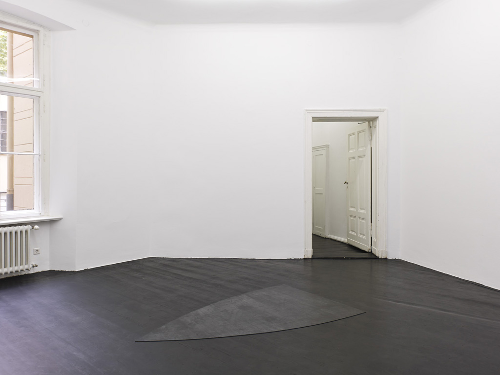 Installation view: 
Jay Chung & Q Takeki Maeda, Galerie Isabella Bortolozzi, Berlin
12.09.14–01.11.14
