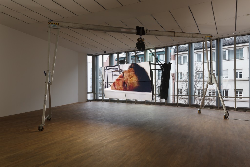 Ed Atkins, Safe Conduct, 2016, Three channel HD film with 5.1 surround sound, Dimensions variable, 09:04, MMK Museum für Moderne Kunst Frankfurt am Main 3.02.17 — 14.05.17