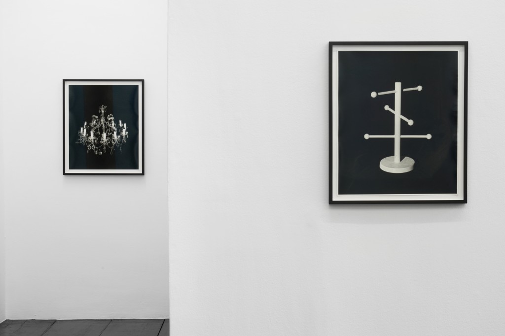 Installation view<br>
Calla Henkel & Max Pitegeoff, Paradise, 2020–2022, Galerie Isabella Bortolozzi, Berlin<br>
Photo: © Graysc / Dotgain