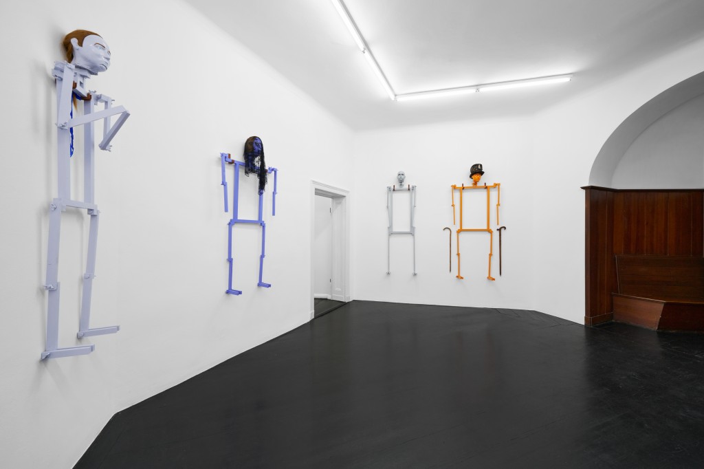 Installation view, Jos De Gruyter & Harald Thys, Pasta Fatal, Galerie Isabella Bortolozzi, Berlin, 2024 © Graysc
